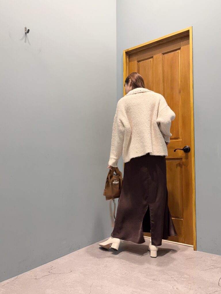 COEL ステッチブークレーニットカーディガン – ROOM903